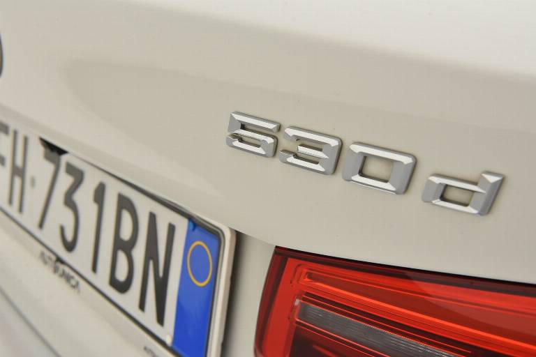 BMW 530 60