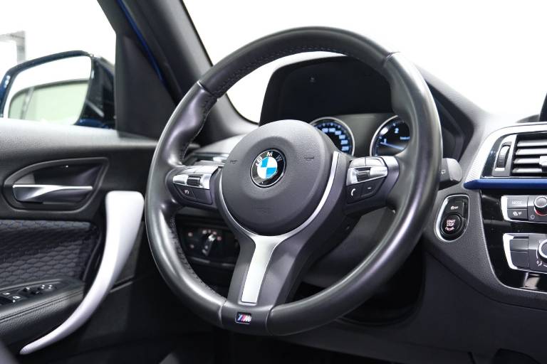 BMW 118 41