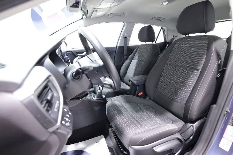 KIA Stonic 6