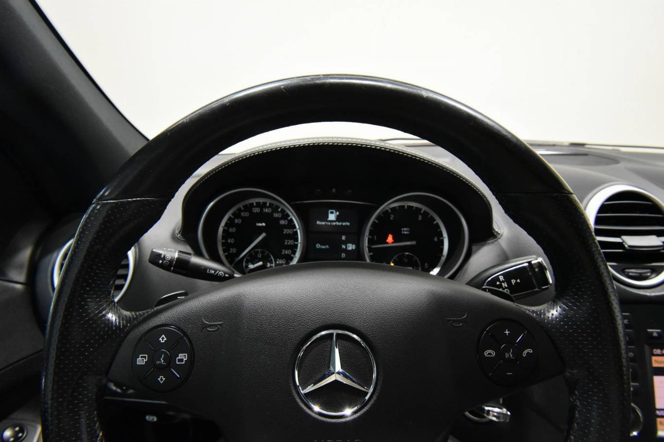 MERCEDES-BENZ ML 350 8