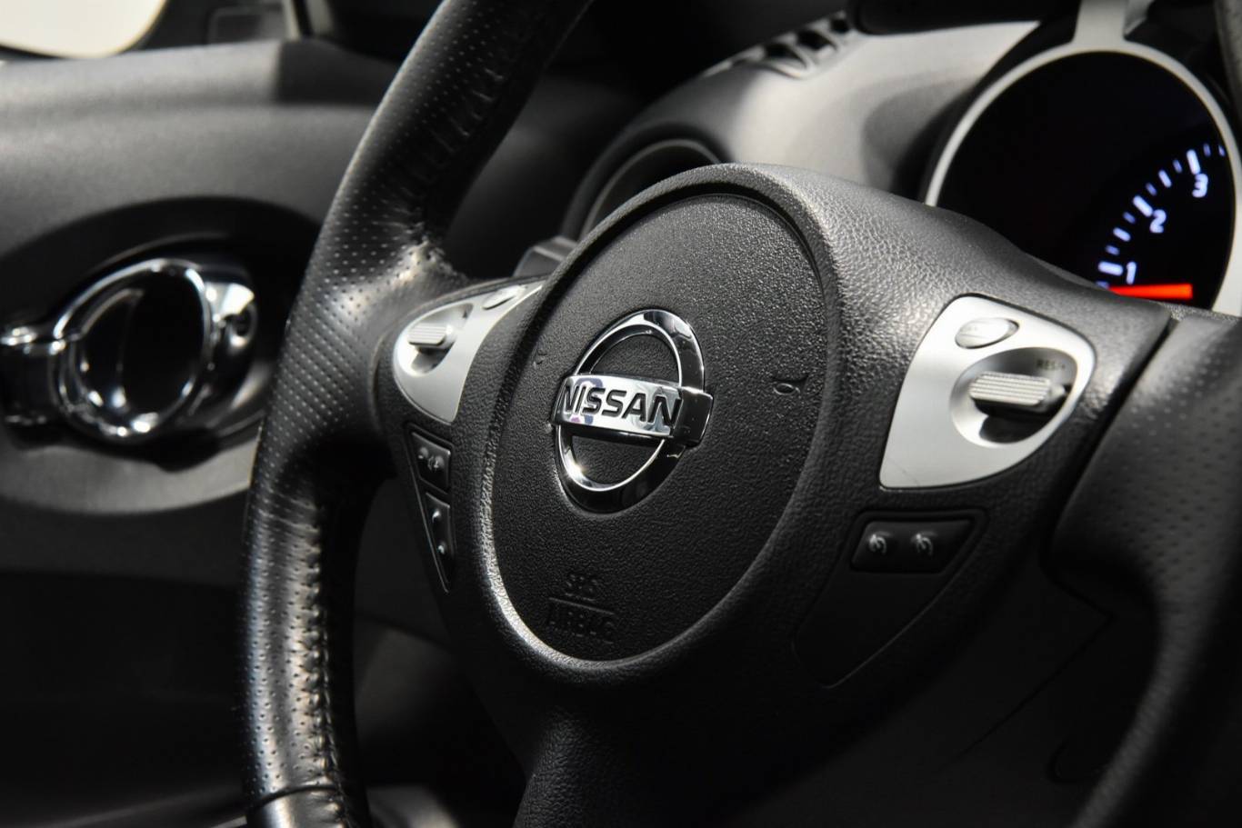 NISSAN Juke 43