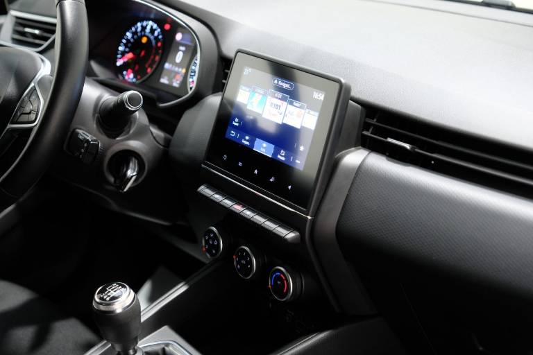RENAULT Clio 51