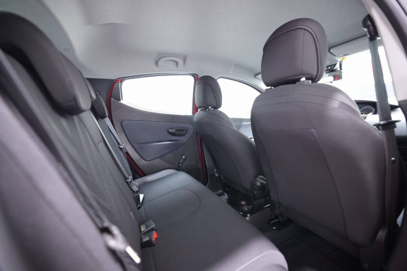 LANCIA Ypsilon 43
