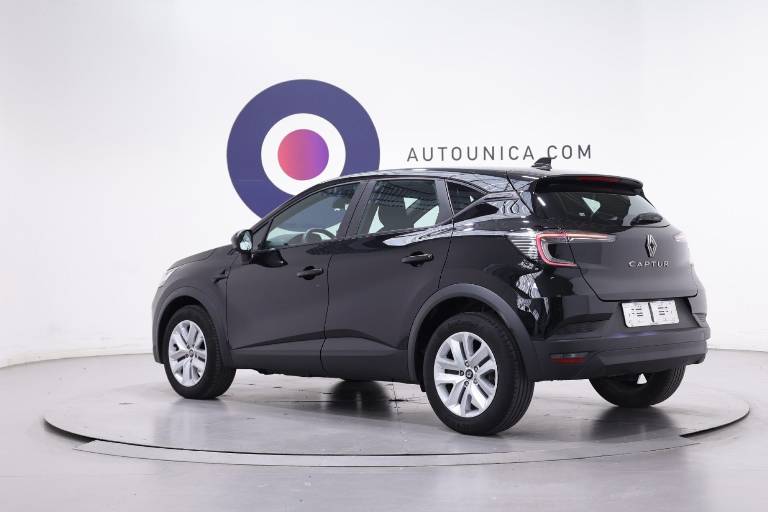 RENAULT Captur 16