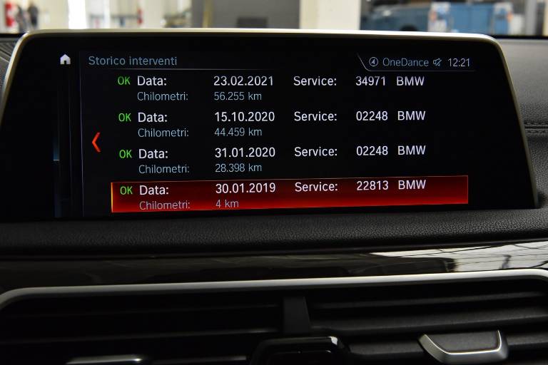 BMW 730 69