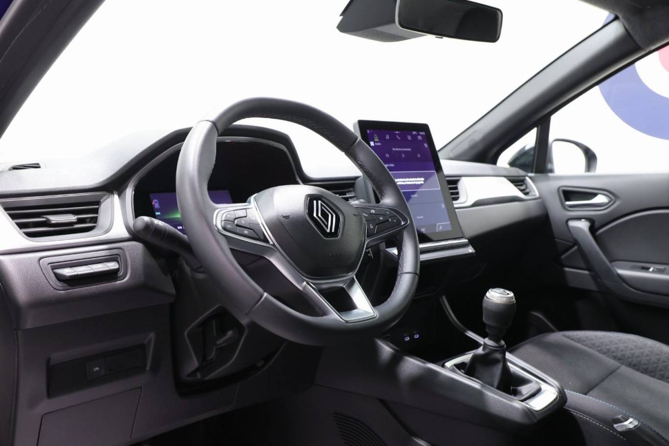 RENAULT Captur 5