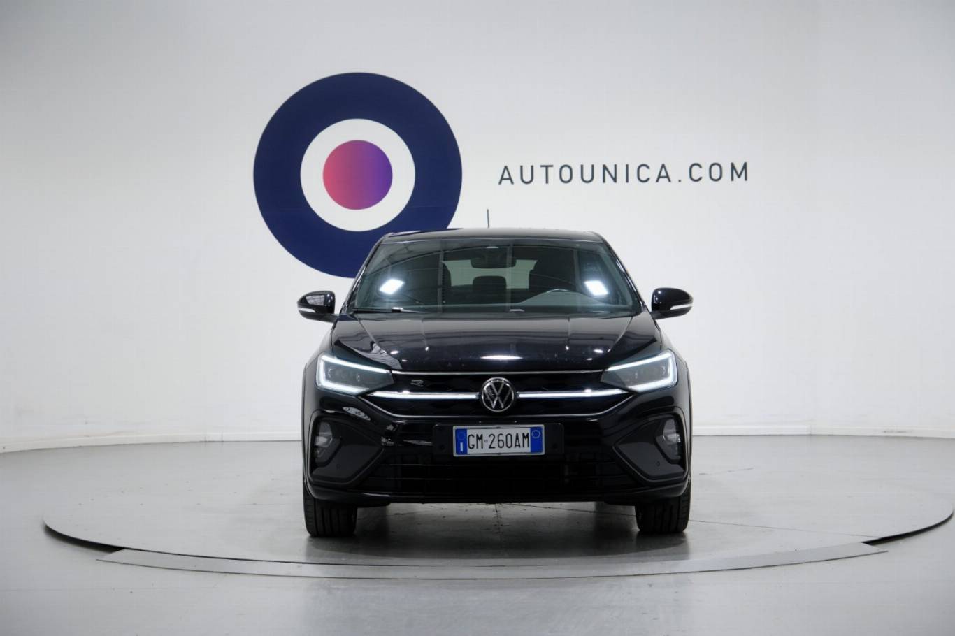 VOLKSWAGEN Taigo 2