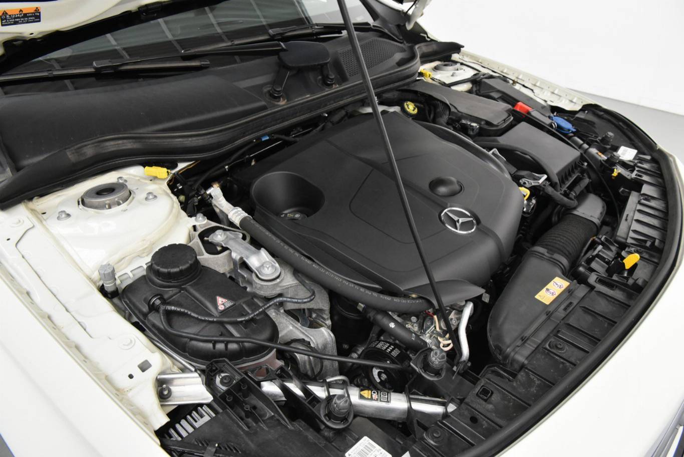 MERCEDES-BENZ GLA 200 51