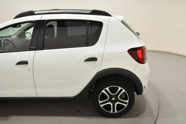 DACIA Sandero 45