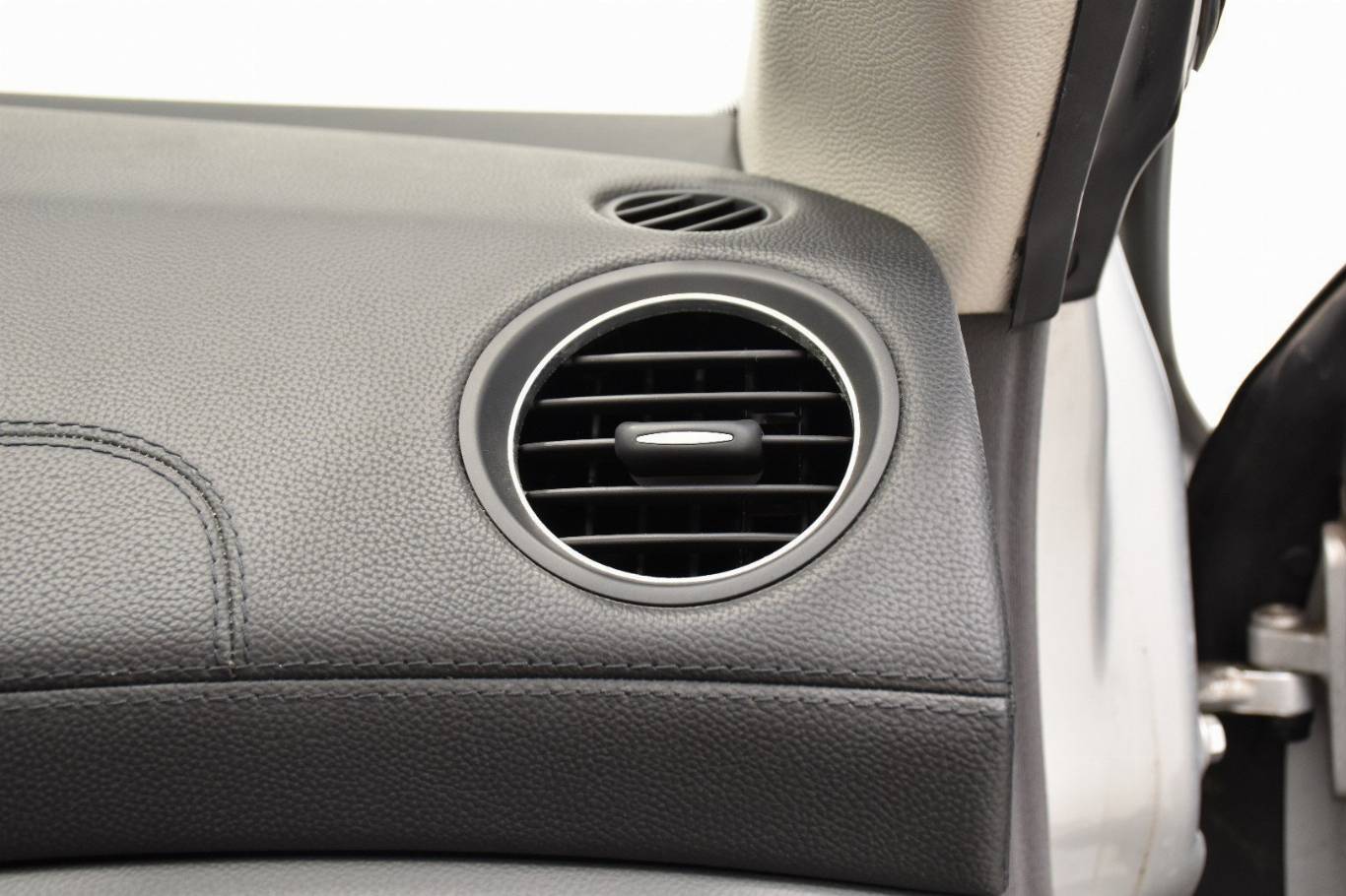 MERCEDES-BENZ SL 350 58