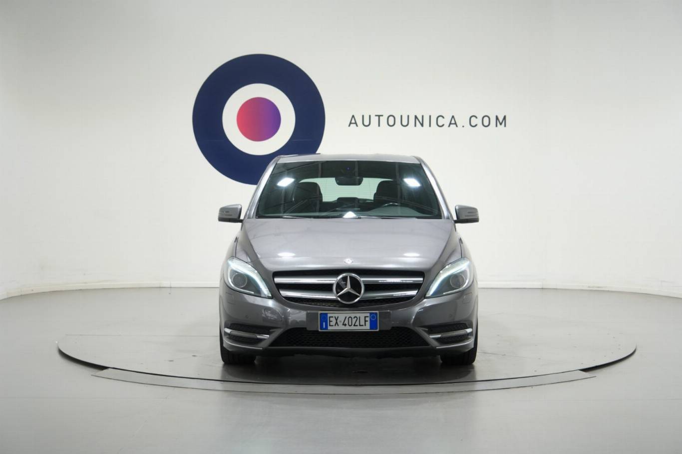 MERCEDES-BENZ B 180 2