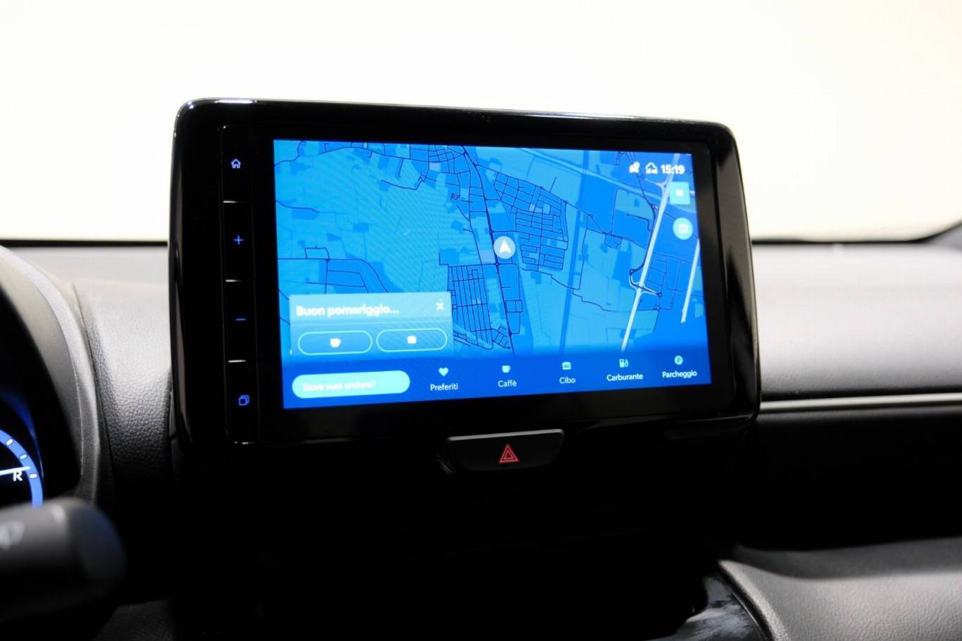 TOYOTA Yaris Cross 33