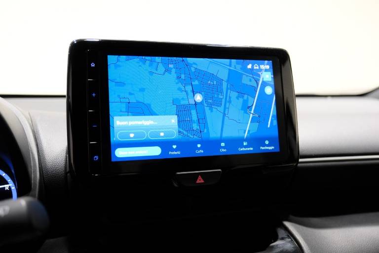 TOYOTA Yaris Cross 33