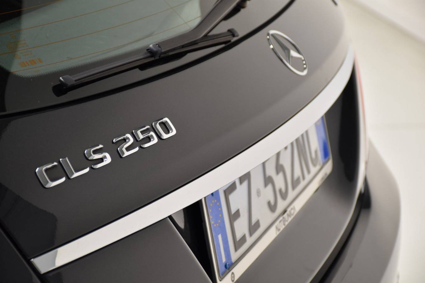 MERCEDES-BENZ CLS 250 71