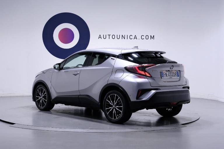 TOYOTA C-HR 16