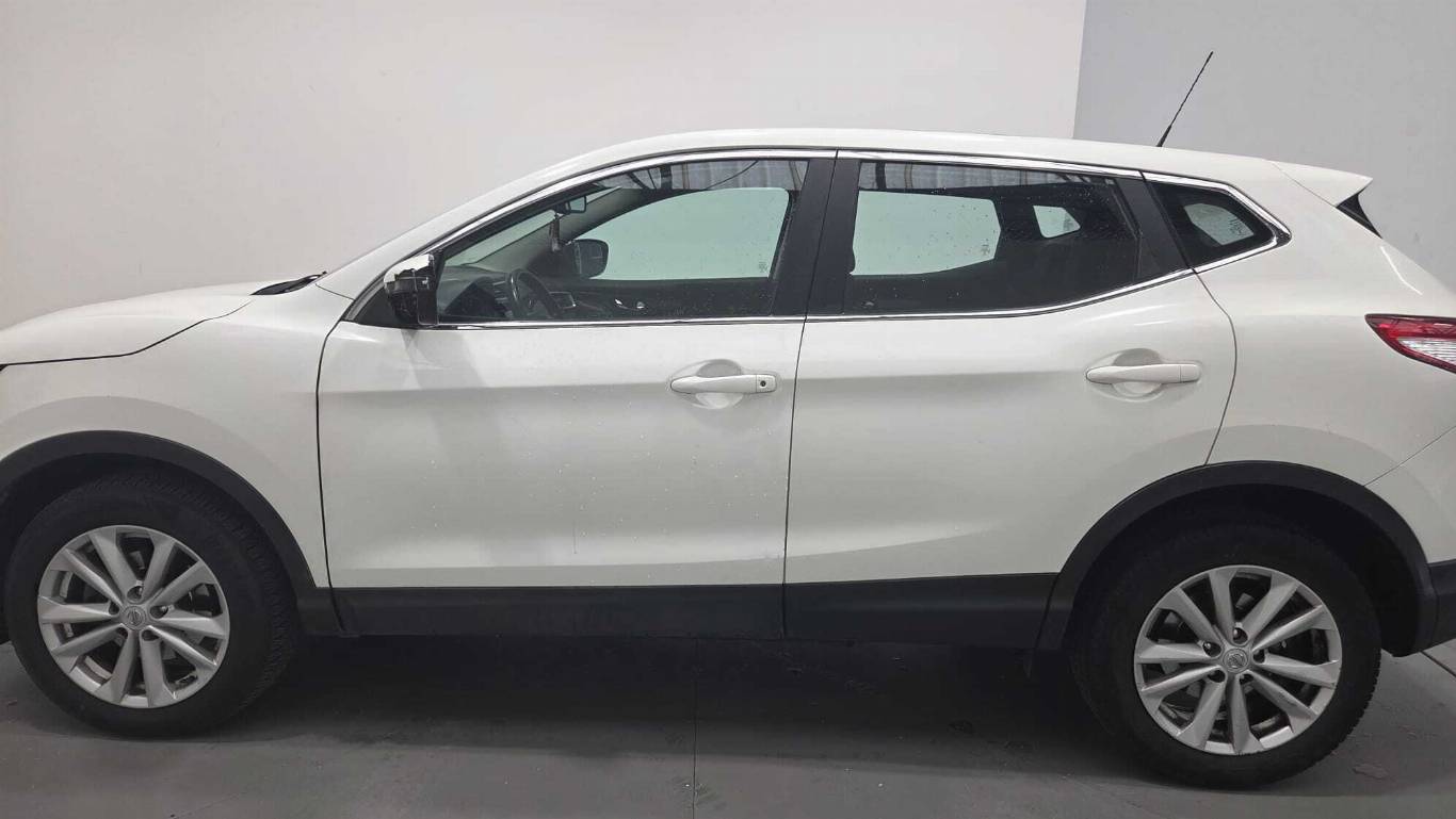 NISSAN Qashqai 4
