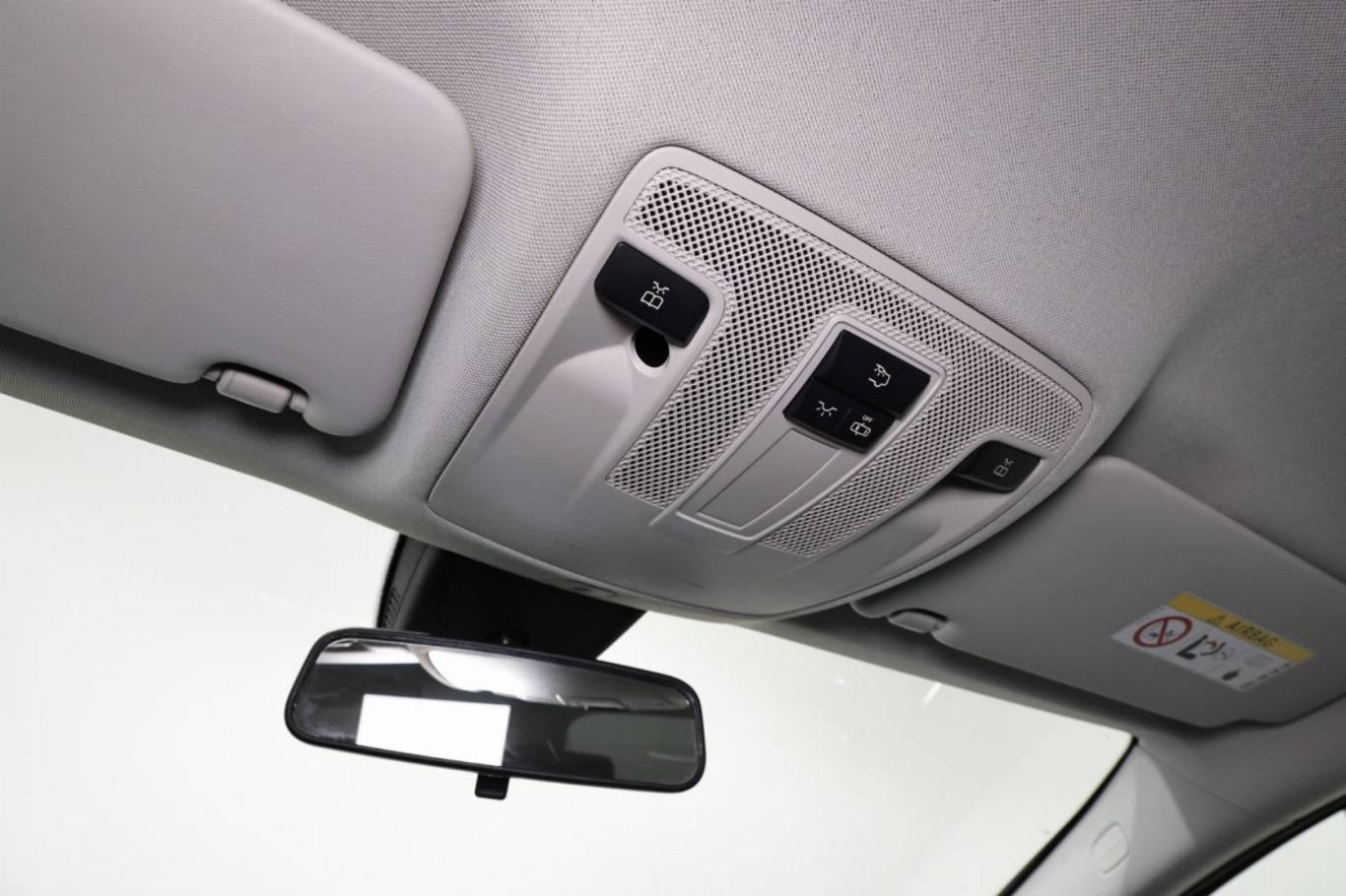 MERCEDES-BENZ A 180 28