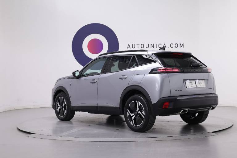 PEUGEOT 2008 16