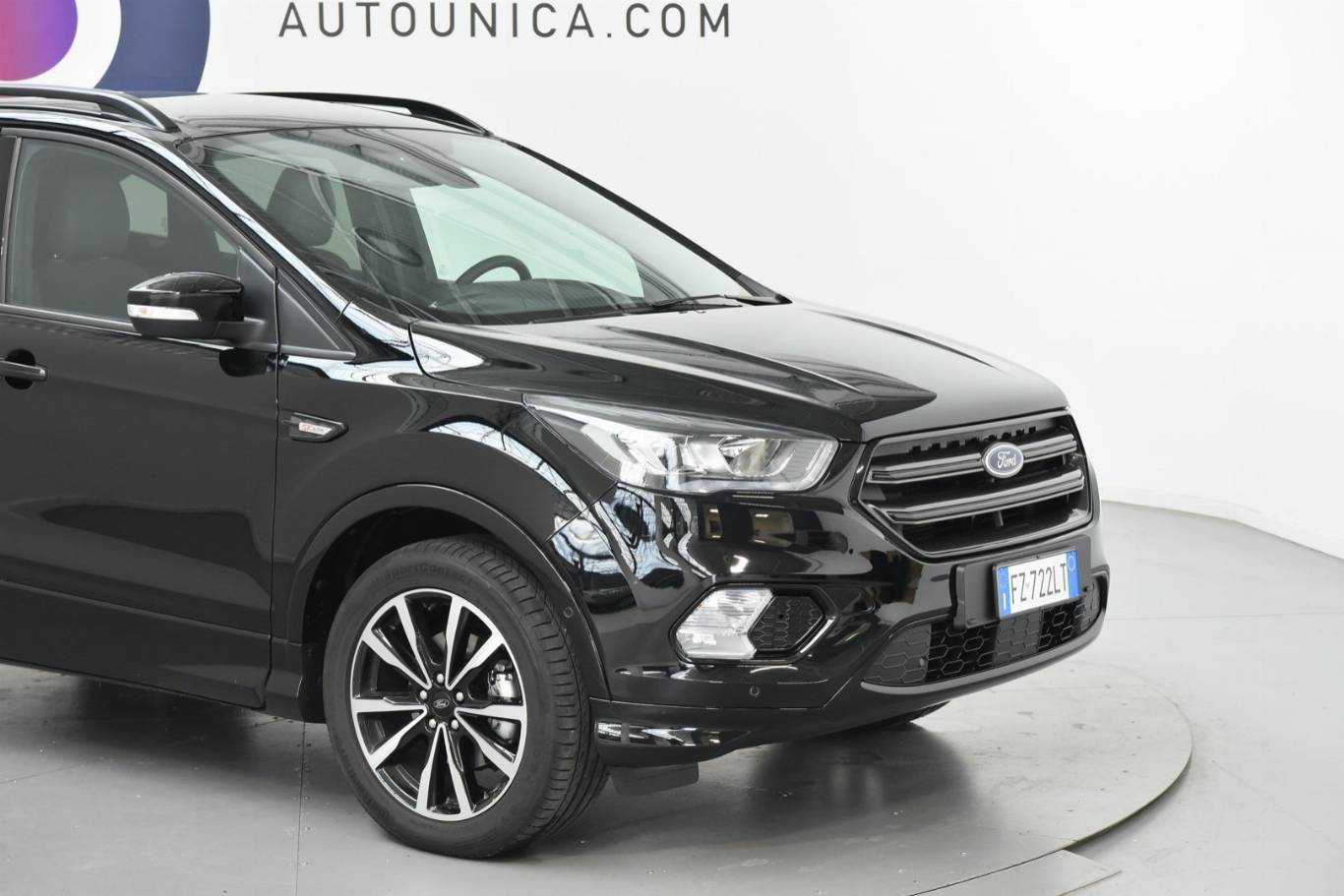 FORD Kuga 13
