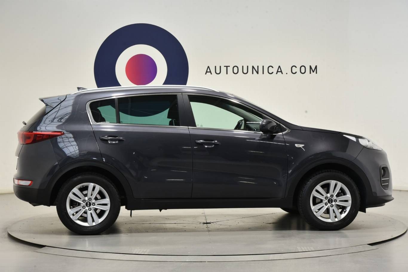 KIA Sportage 4