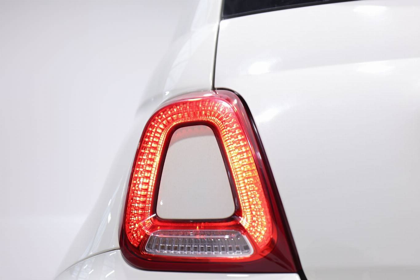 ABARTH 595 38