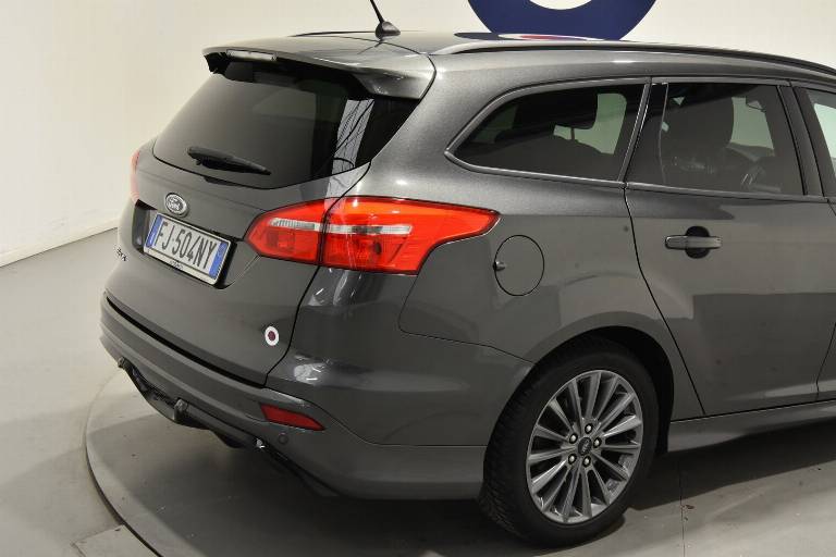 FORD Focus 34