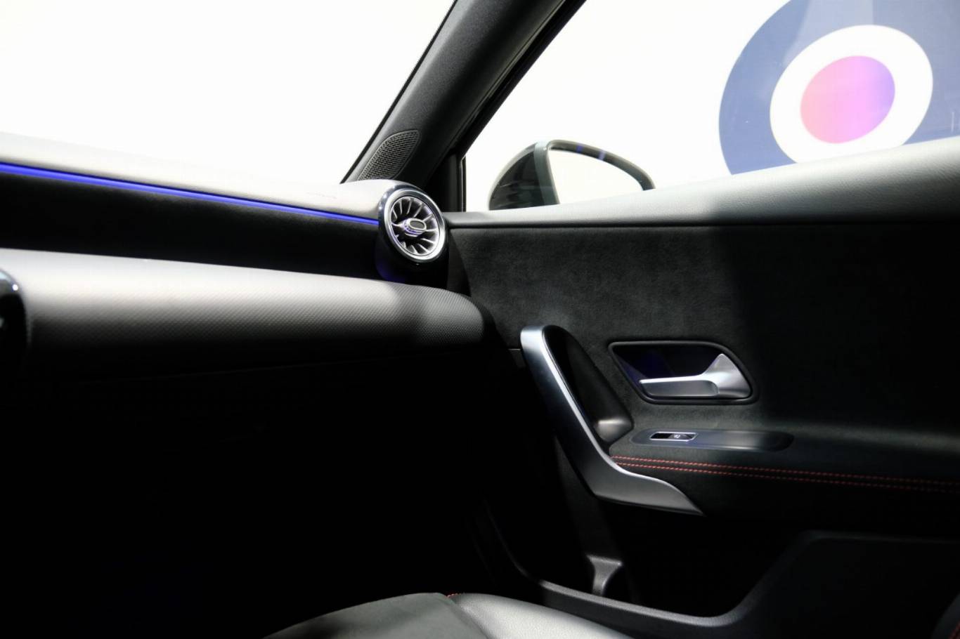 MERCEDES-BENZ A 200 38