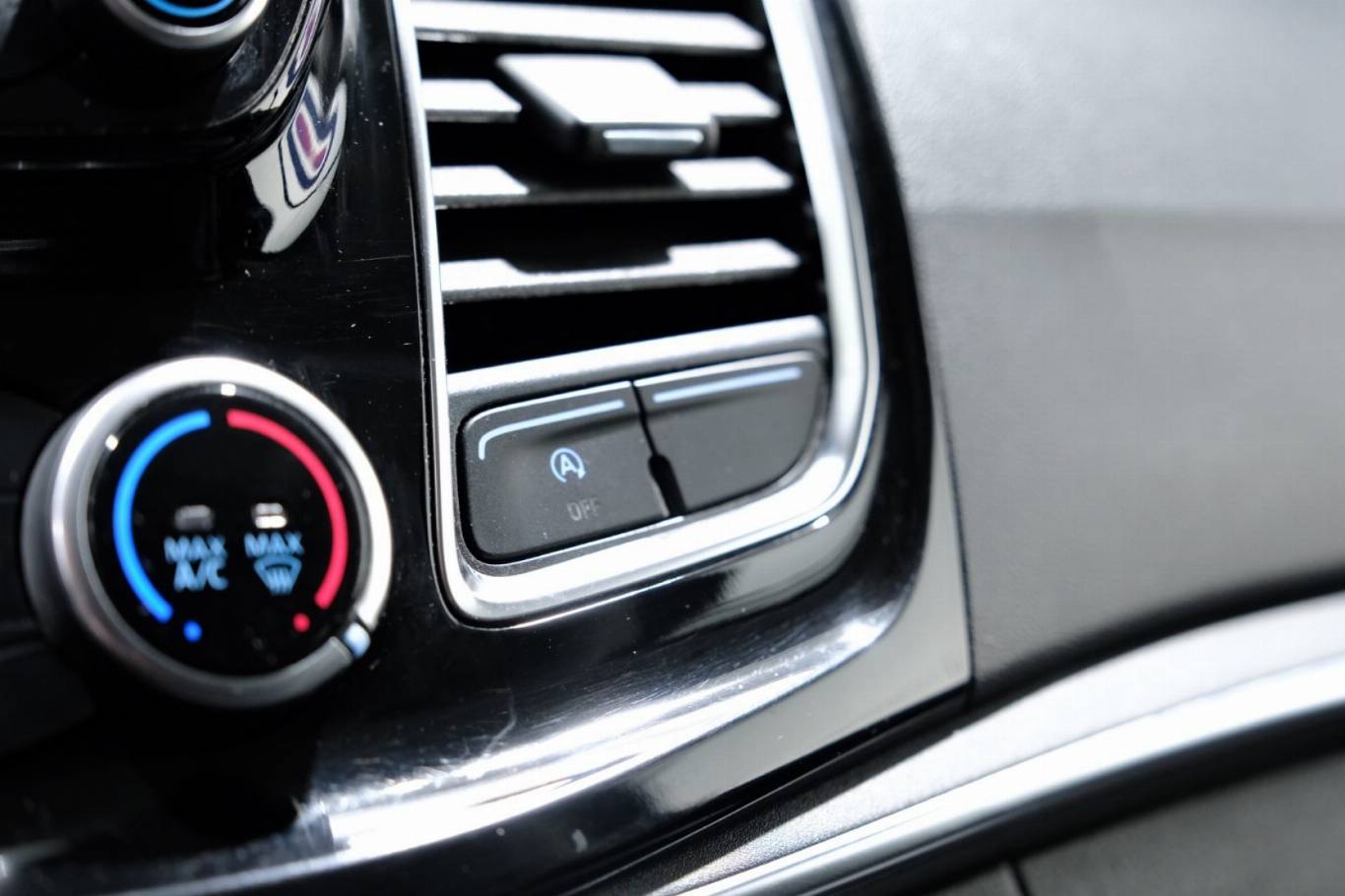 FORD Tourneo Custom 37