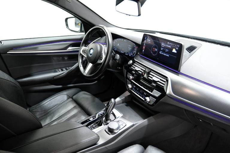BMW 530 10