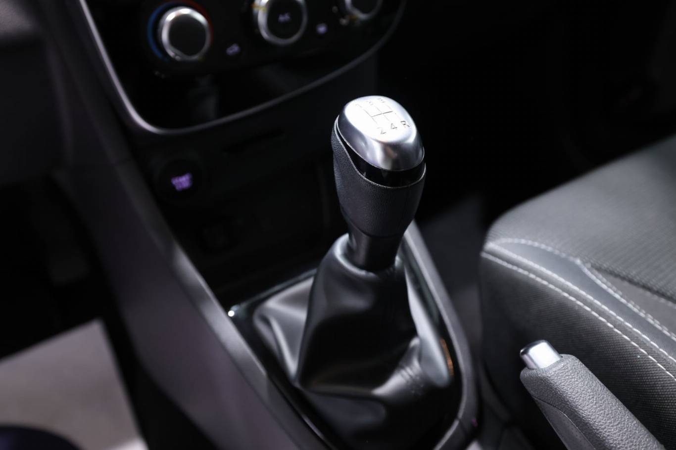 RENAULT Clio 22