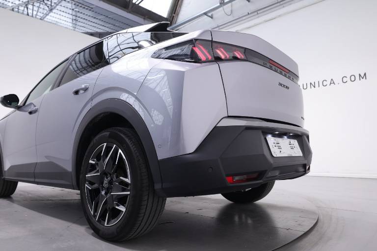 PEUGEOT 3008 47