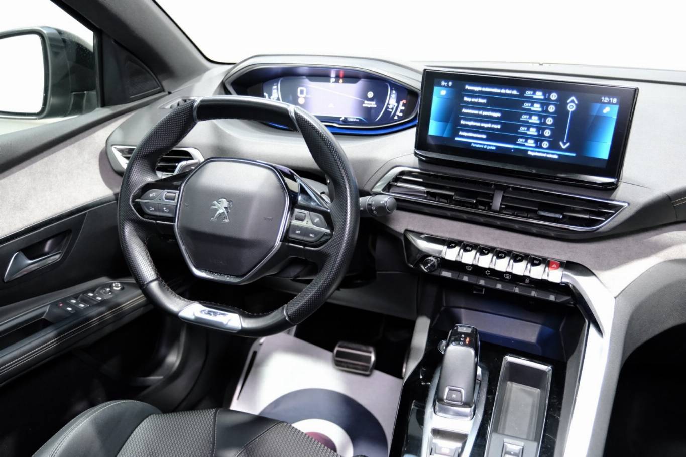 PEUGEOT 5008 43