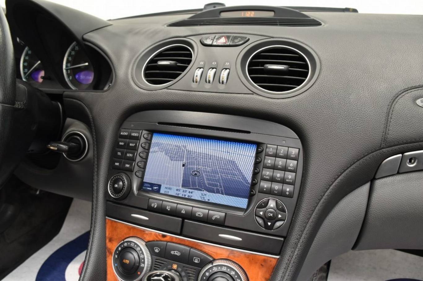 MERCEDES-BENZ SL 350 61