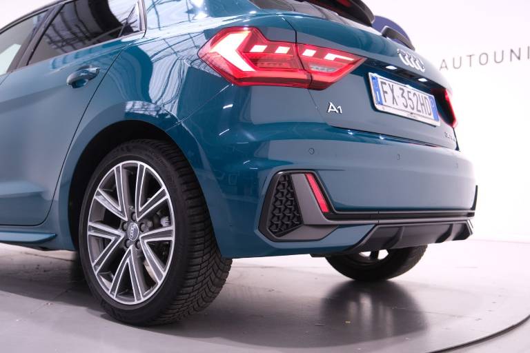 AUDI A1 47