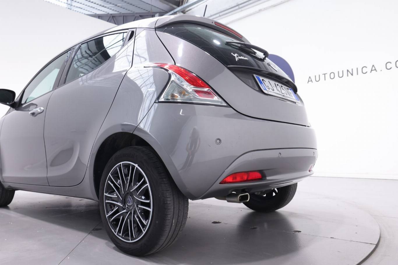 LANCIA Ypsilon 35