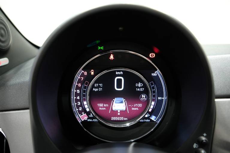 FIAT 500C 8