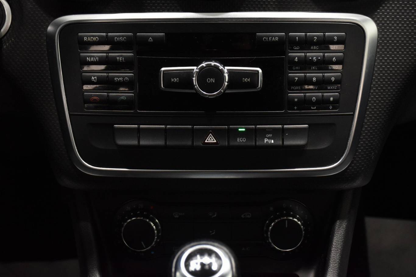 MERCEDES-BENZ A 180 9