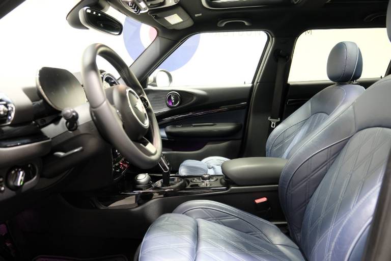 MINI Cooper Clubman 17