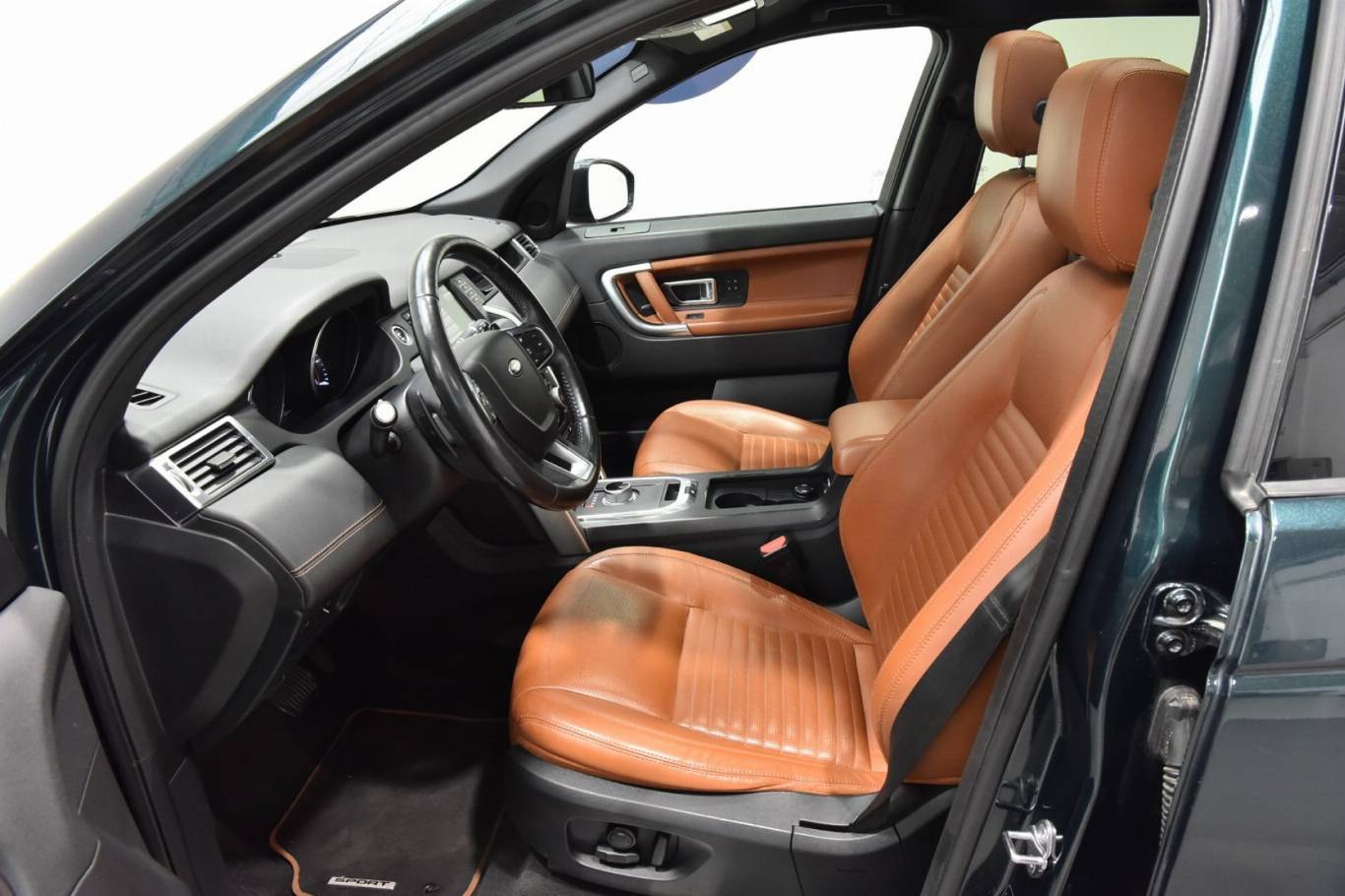 LAND ROVER Discovery Sport 5