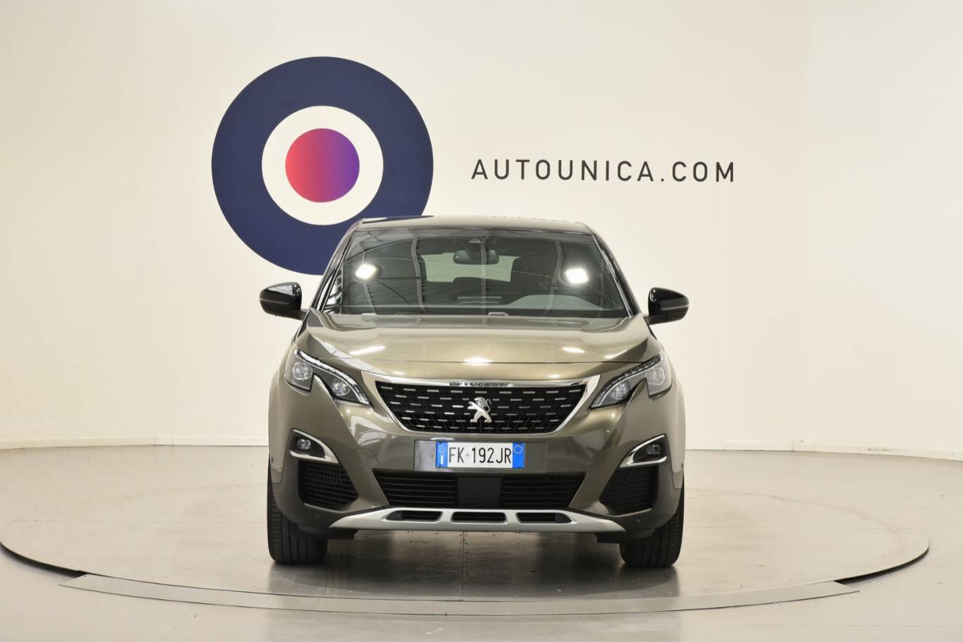 PEUGEOT 3008 5