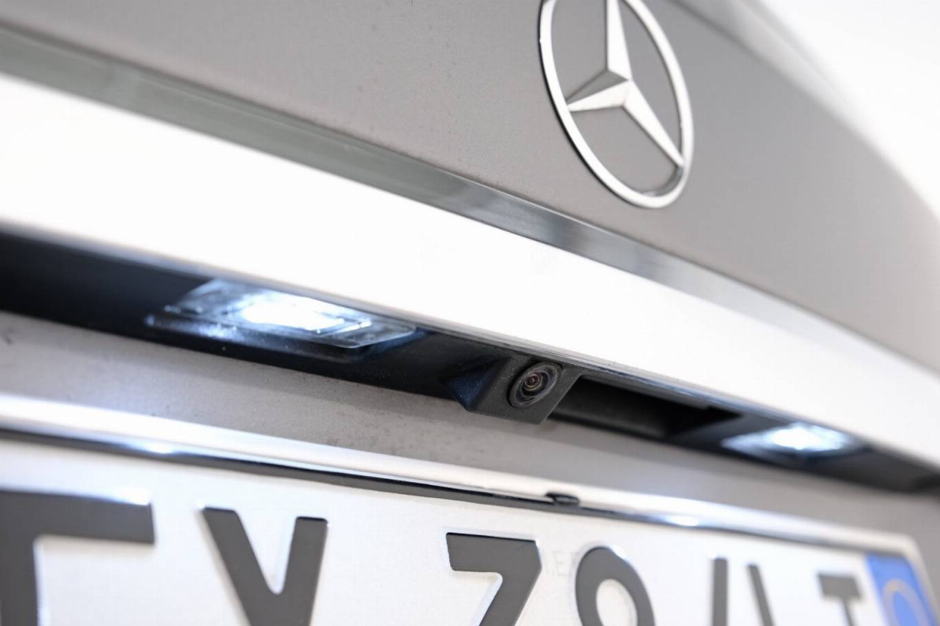 MERCEDES-BENZ B 200 52