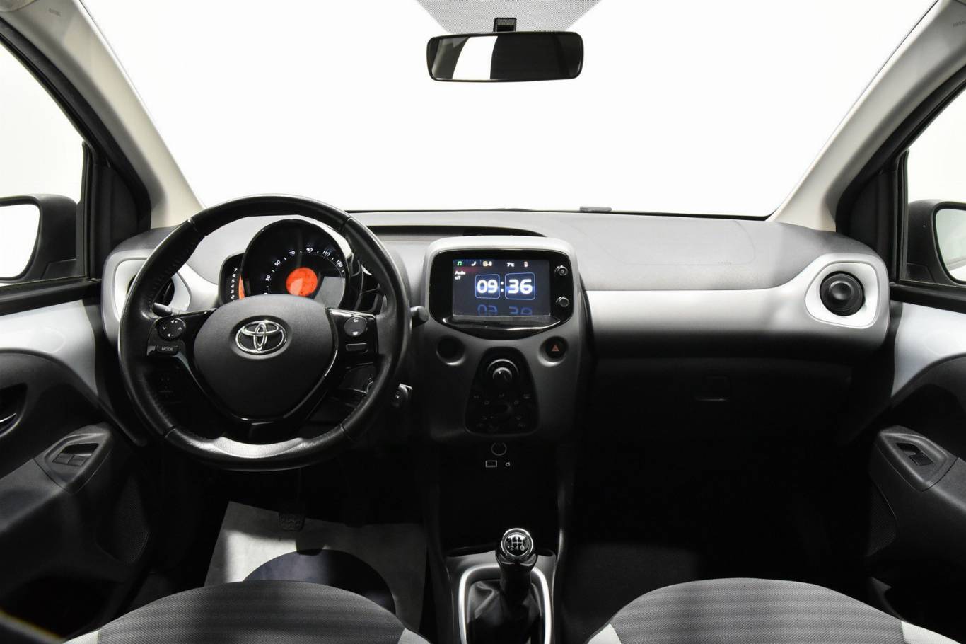 TOYOTA Aygo 22