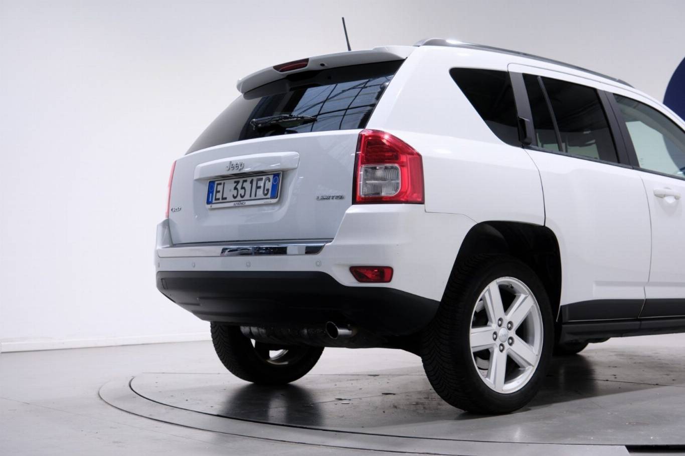 JEEP Compass 47