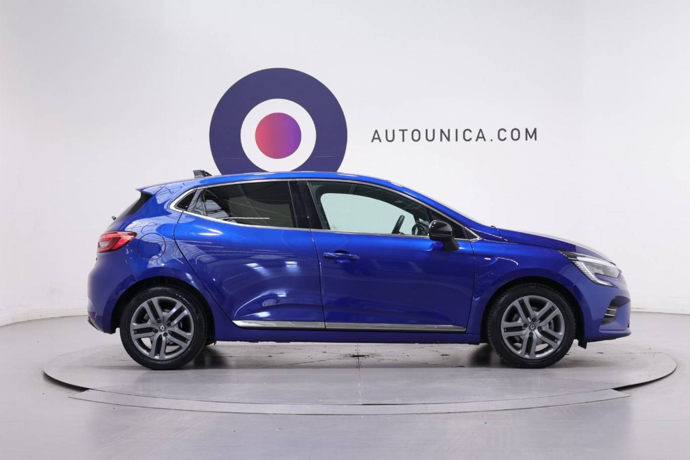 RENAULT Clio 4