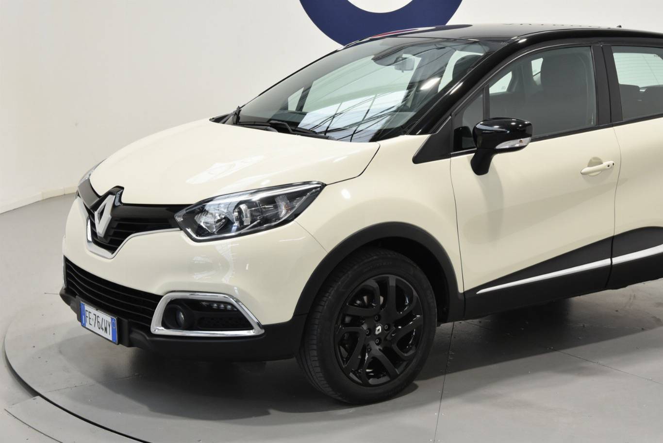RENAULT Captur 36
