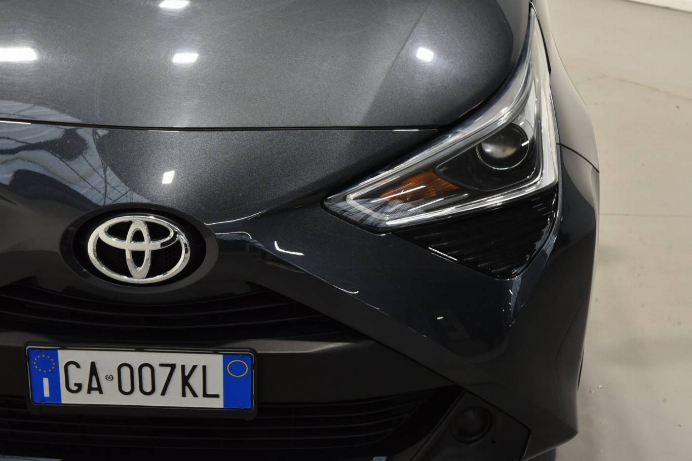 TOYOTA Aygo 15