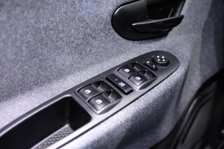 LANCIA Ypsilon 31