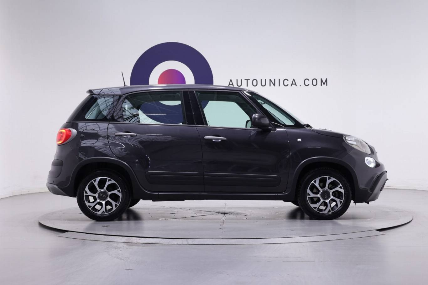 FIAT 500L 4