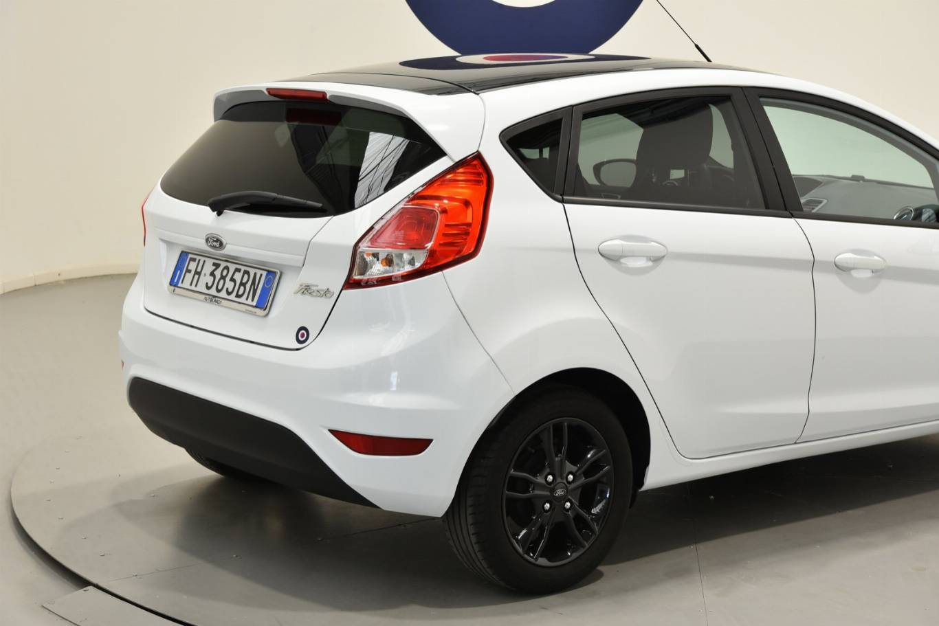 FORD Fiesta 18
