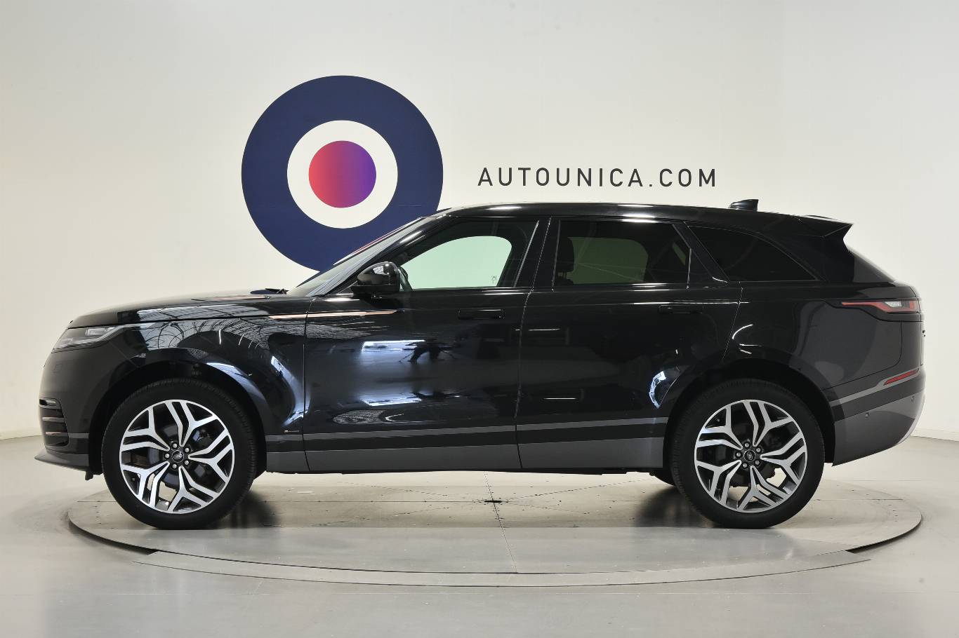 LAND ROVER Range Rover Velar 8